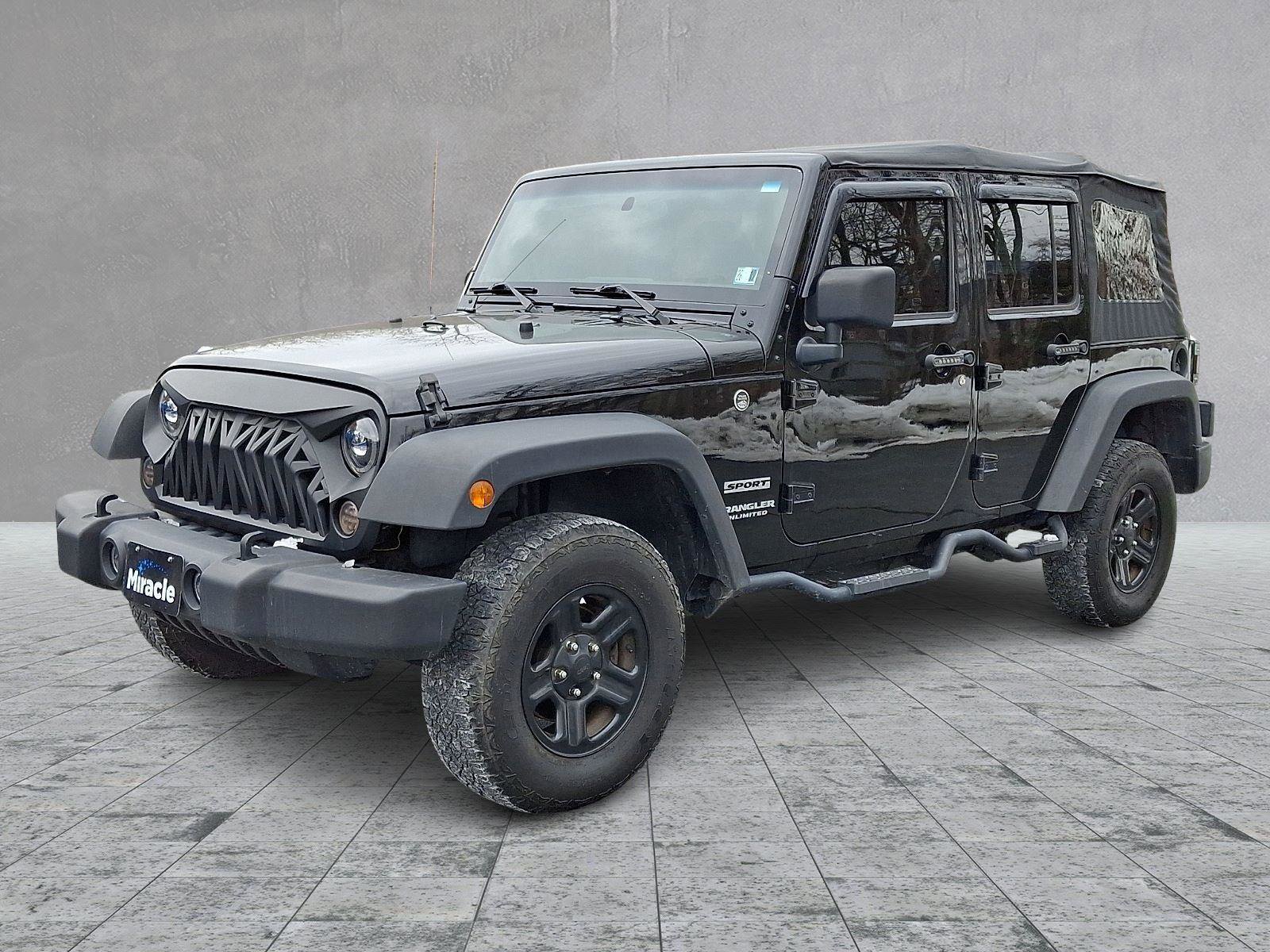 Used 2017 Jeep Wrangler Unlimited Sport w/ Connectivity Group AWD/4WD image 3