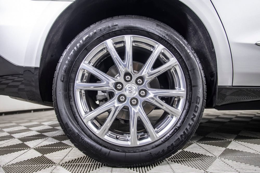 Used 2022 Buick Enclave Premium w/ Surround and Sites Package AWD/4WD image 43
