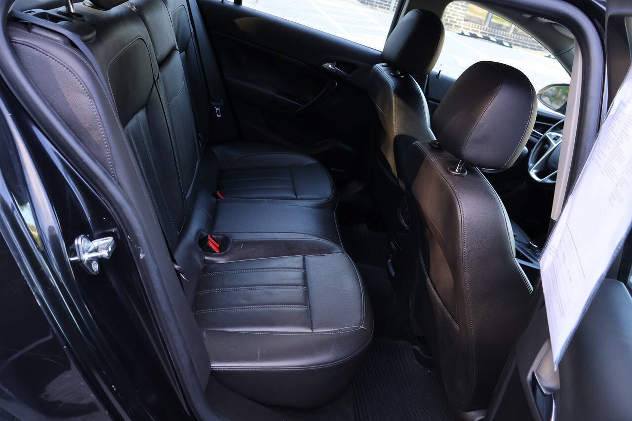 Used 2011 Buick Regal CXL w/ RL6 Preferred Equipment Group FWD image 25