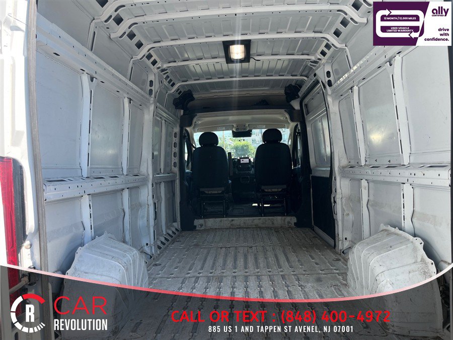 Used 2025 RAM ProMaster 2500 w/ Convenience Group FWD image 8