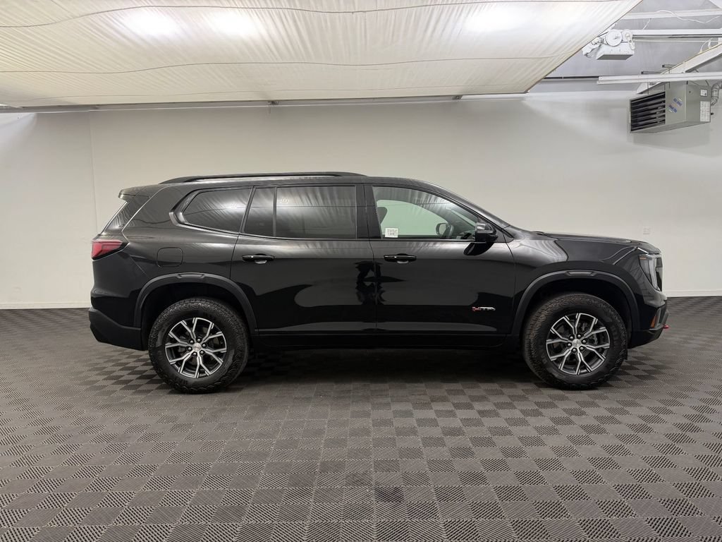 Used 2025 GMC Acadia AT4 AWD/4WD image 8