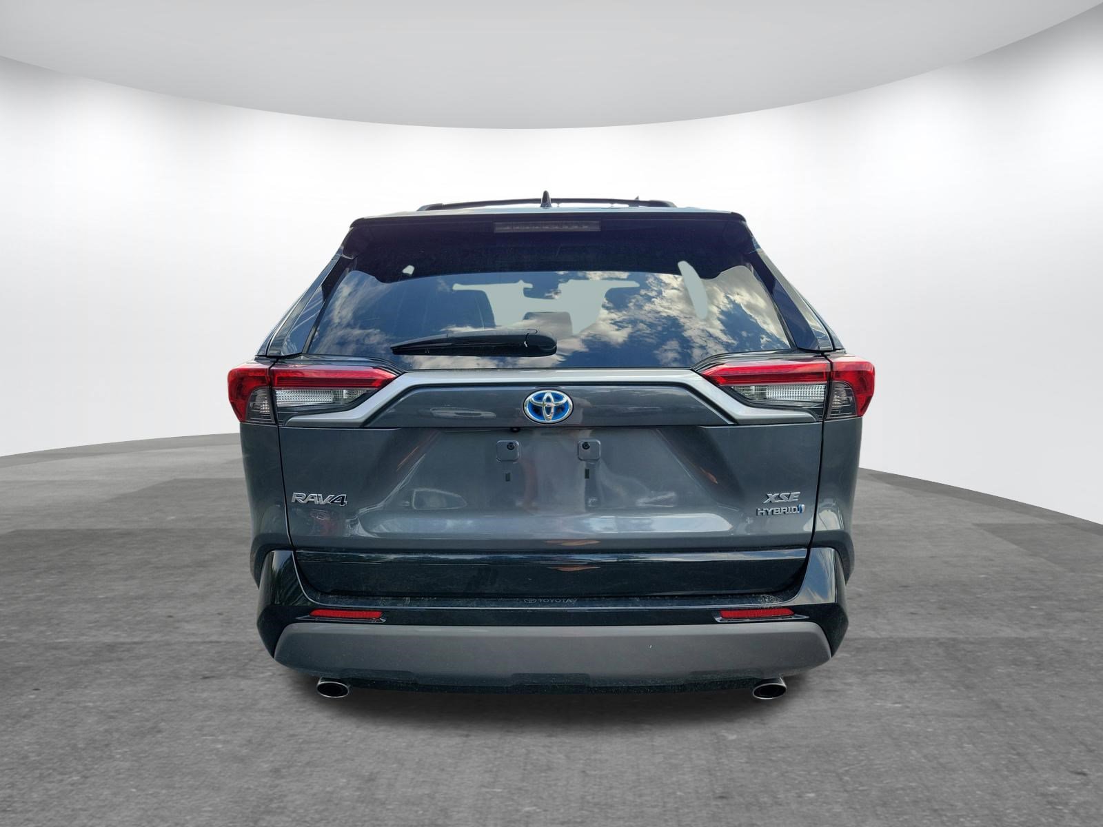 Used 2021 Toyota RAV4 XSE image 25