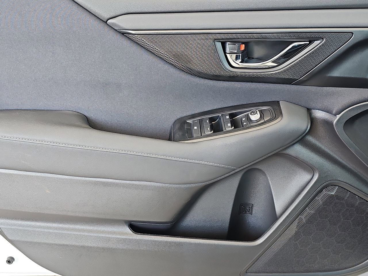 Certified 2025 Subaru Legacy Premium image 30