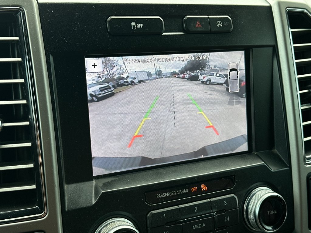 Used 2019 Ford F150 King Ranch w/ Equipment Group 601A Luxury AWD/4WD image 18