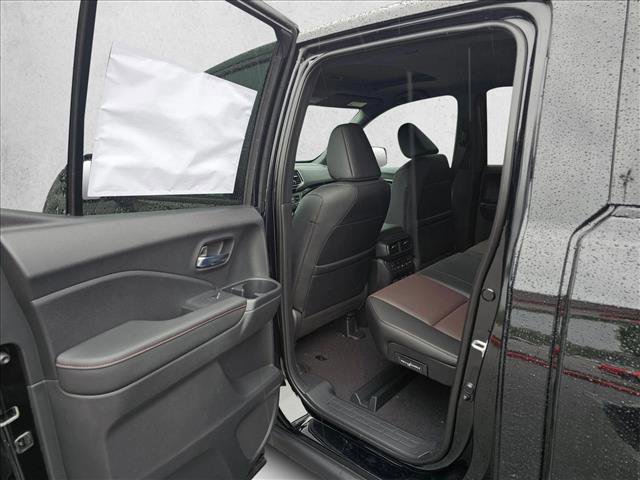New 2026 Honda Ridgeline Black Edition image 11