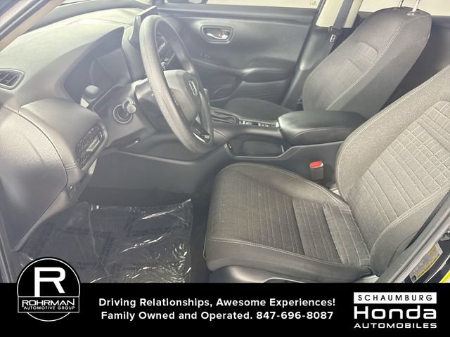 Certified 2025 Honda HR-V LX image 4
