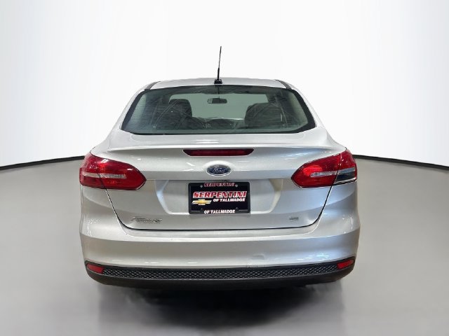 Used 2018 Ford Focus SE FWD image 5