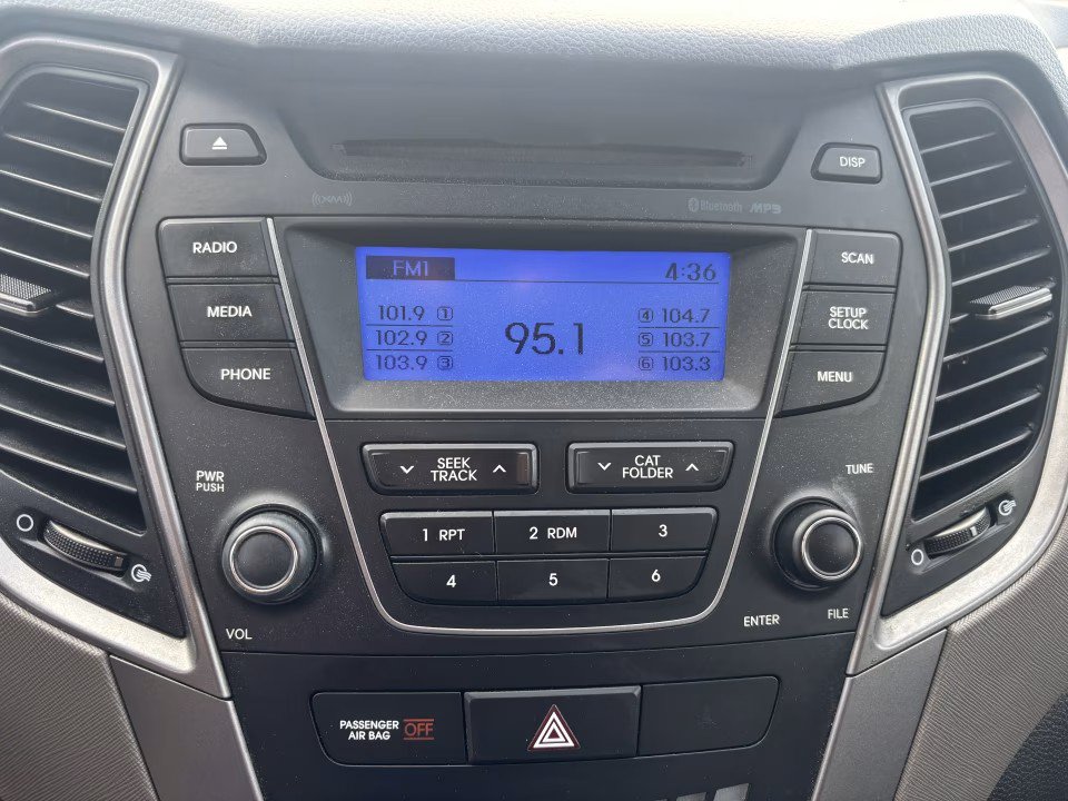 Used 2013 Hyundai Santa Fe Sport 2.0T AWD/4WD image 33