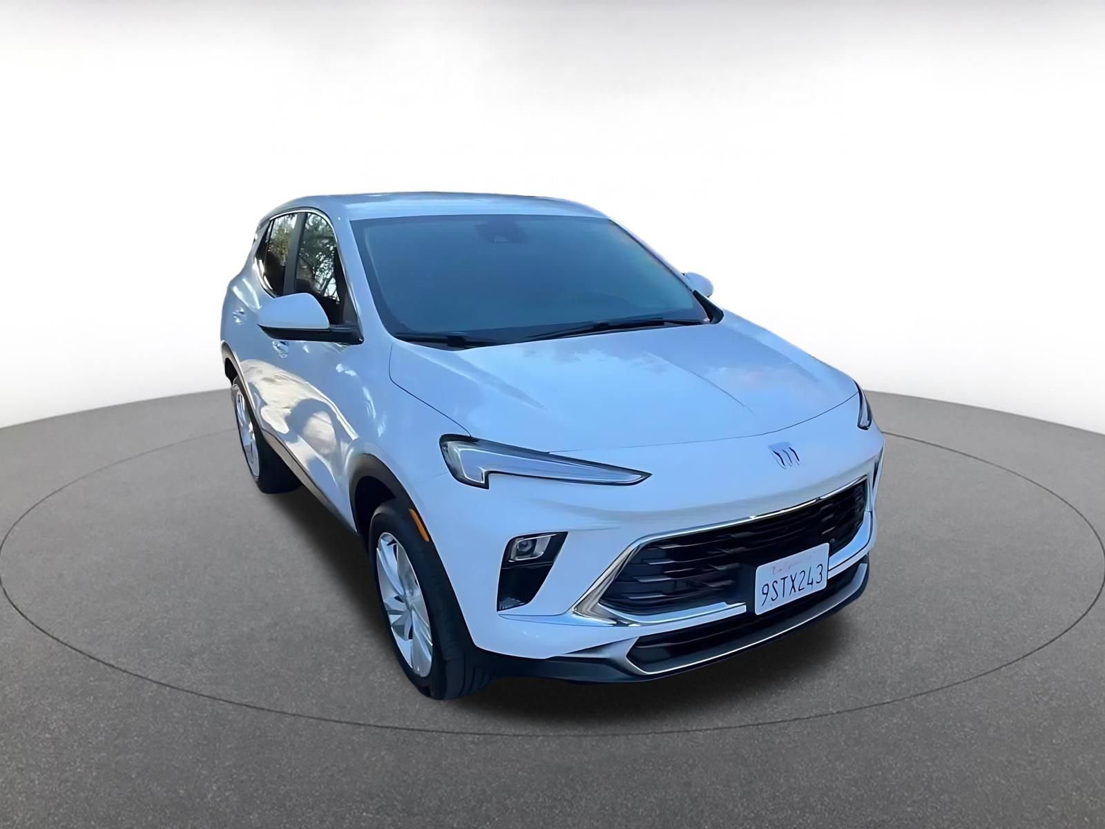 Used 2025 Buick Encore GX Preferred image 3