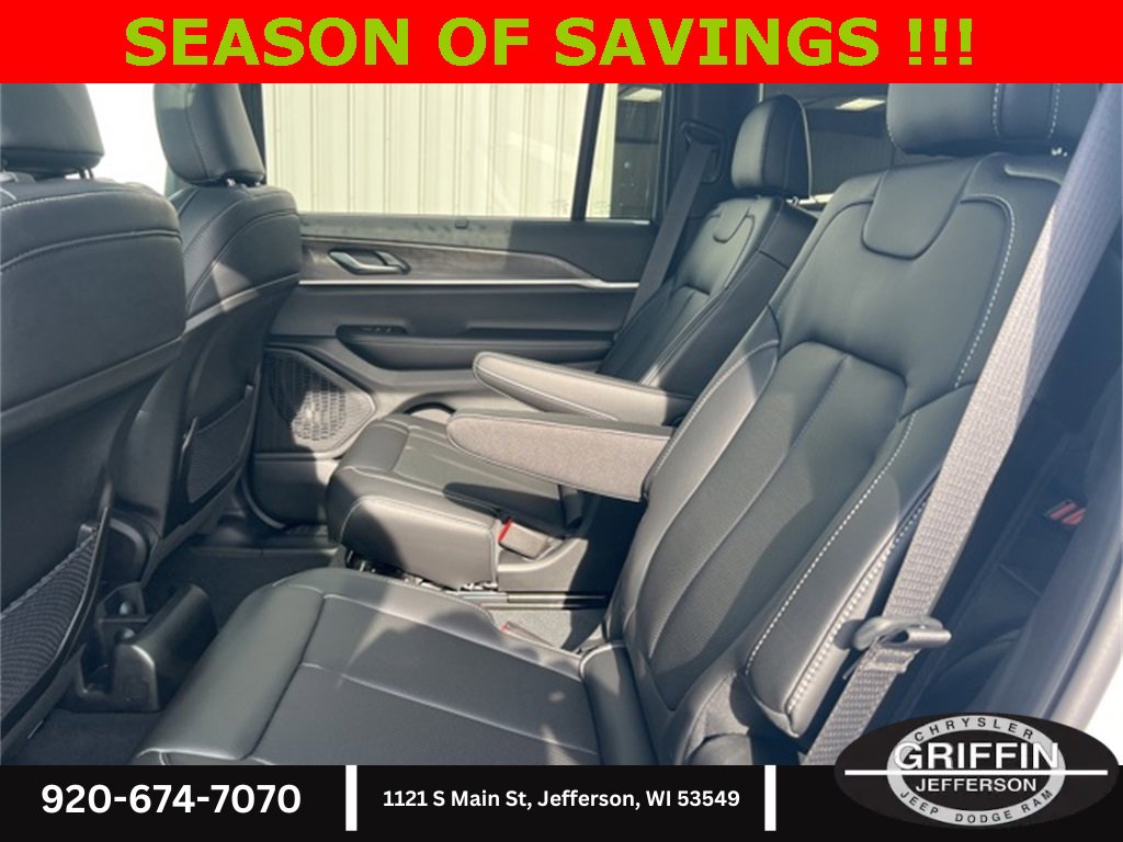 New 2025 Jeep Grand Cherokee L Limited w/ Luxury Tech Group II image 14