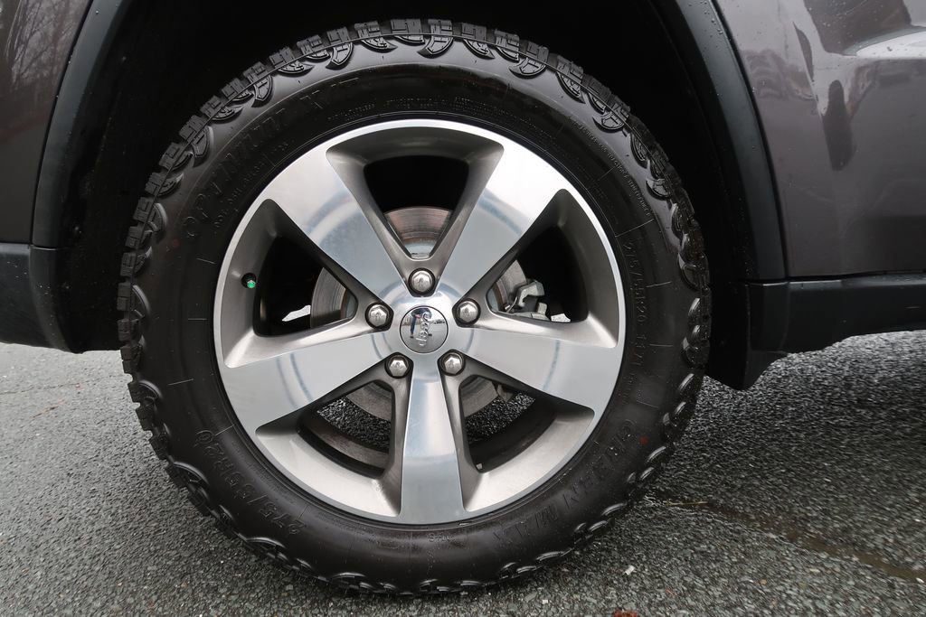 Used 2016 Jeep Grand Cherokee Limited image 39