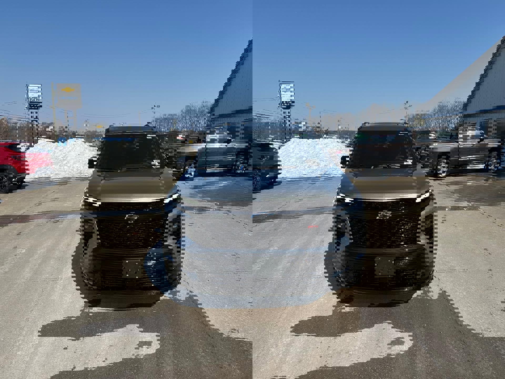 New 2026 Chevrolet Traverse RS w/ LPO, Floor Liner Package image 2