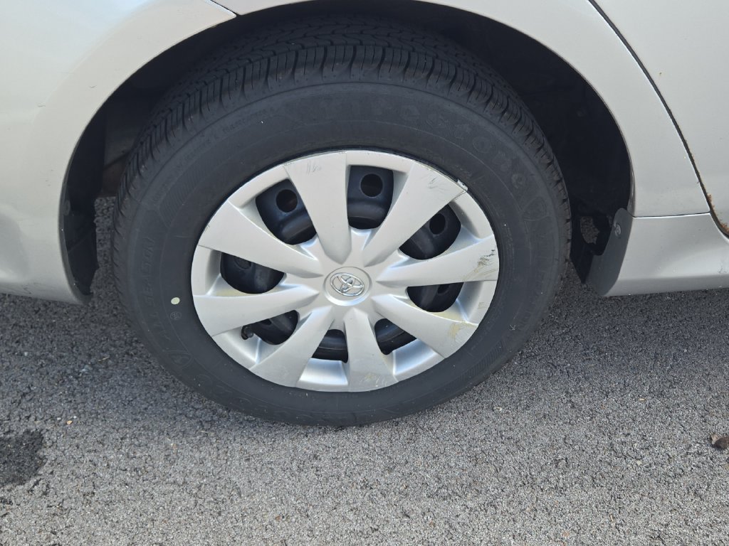 Used 2010 Toyota Corolla LE w/ All Weather Guard Pkg FWD image 5