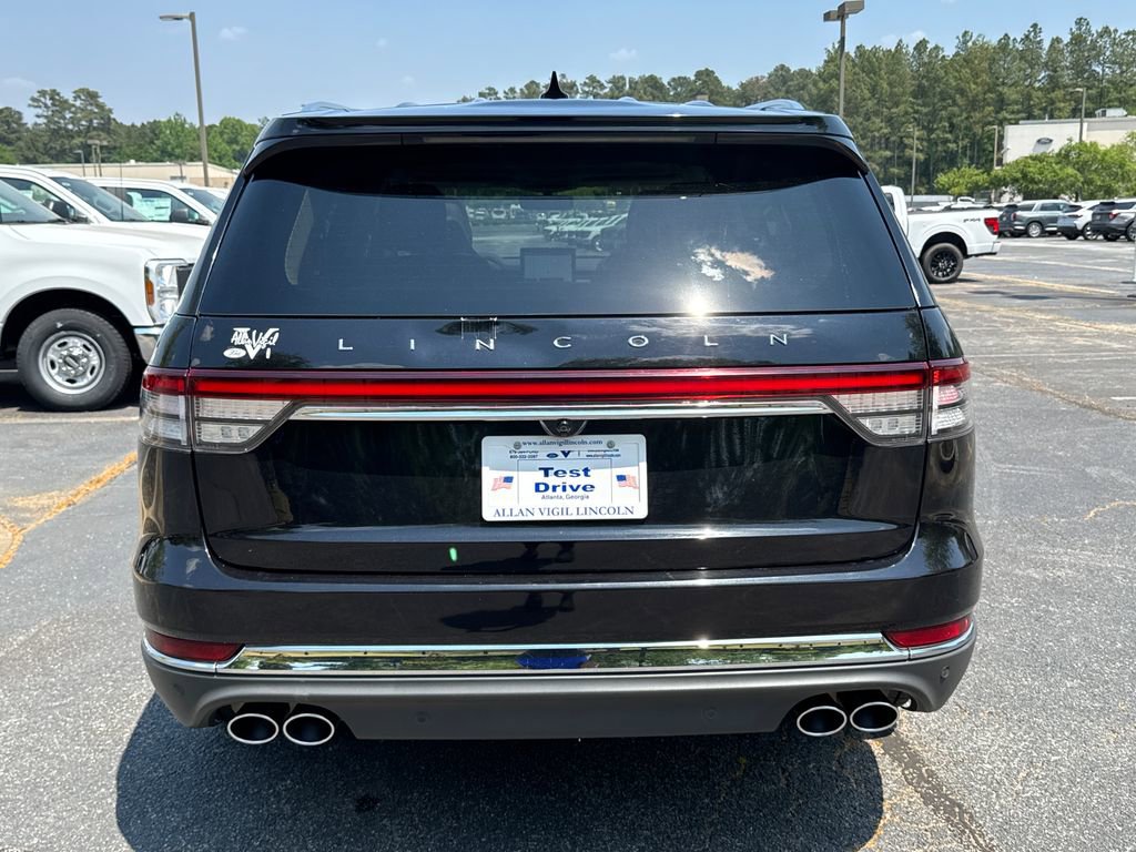 Used 2022 Lincoln Aviator Reserve w/ Equipment Group 201A AWD/4WD image 6