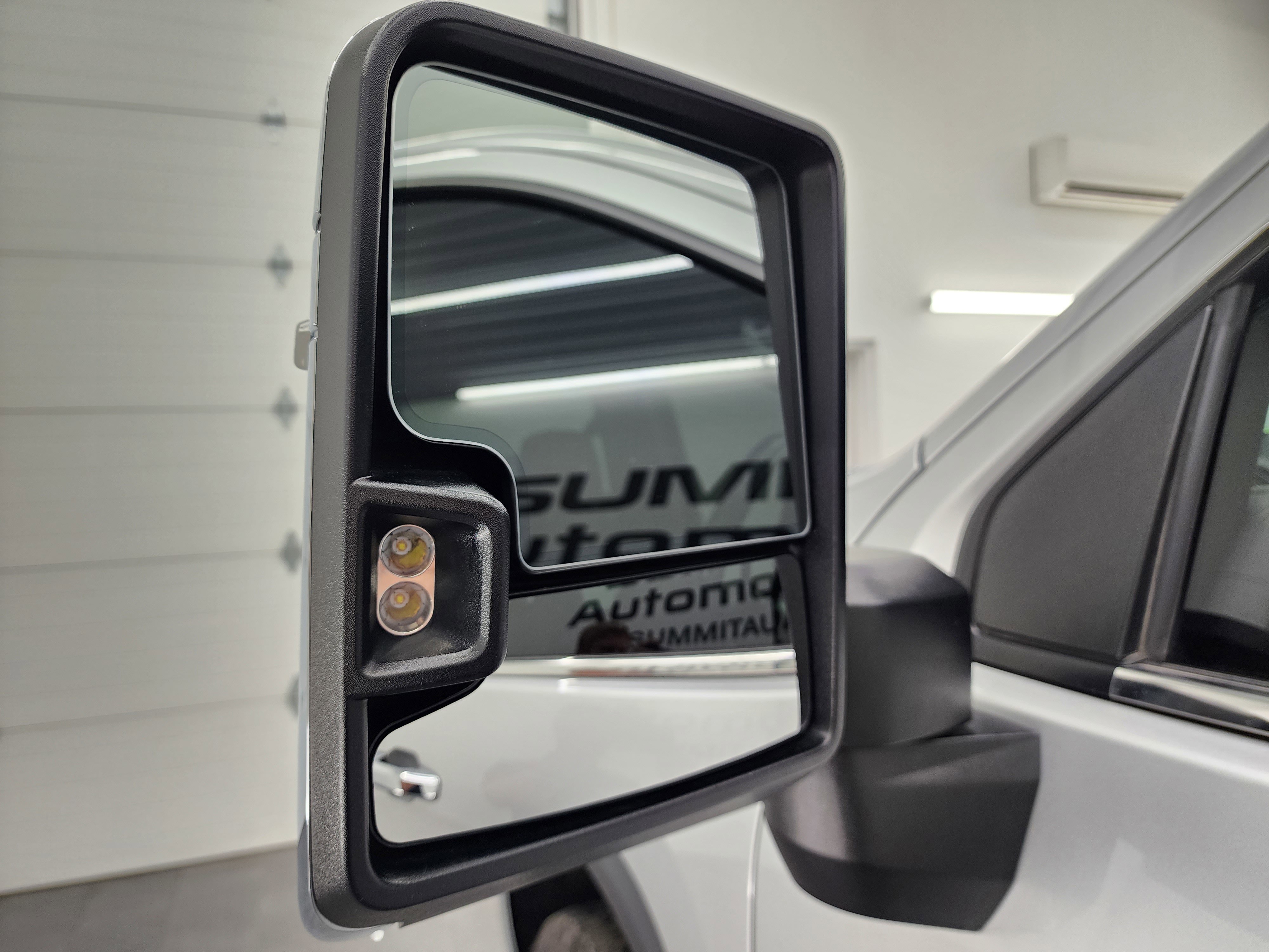 Used 2023 Chevrolet Silverado 3500 LTZ w/ Gooseneck/5TH Wheel Package AWD/4WD image 35