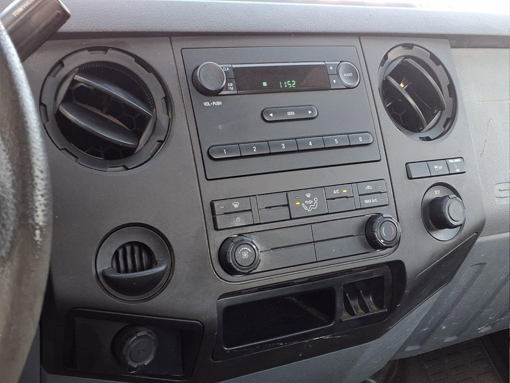 Used 2016 Ford F250 XL image 5