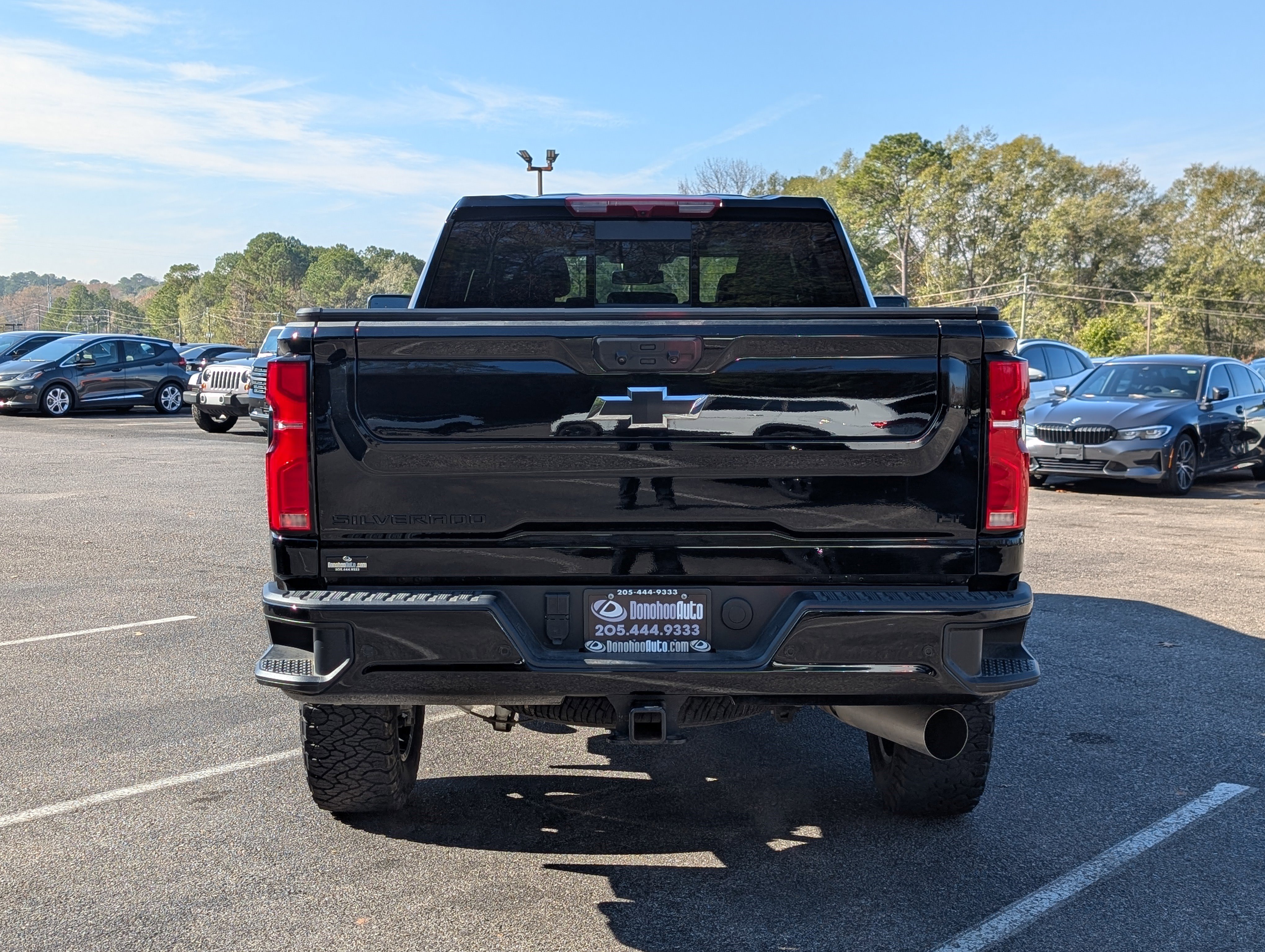 Used 2025 Chevrolet Silverado 2500 LT w/ Trail Boss Package AWD/4WD image 8