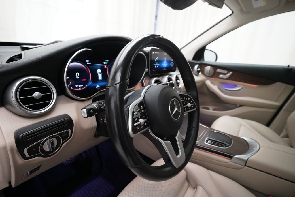 Used 2021 Mercedes-Benz GLC 300 4MATIC image 8