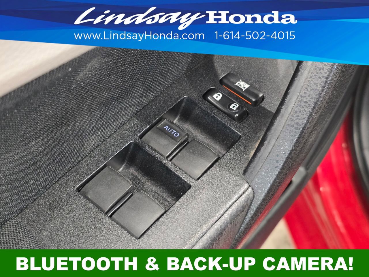 Used 2015 Toyota Corolla LE image 21