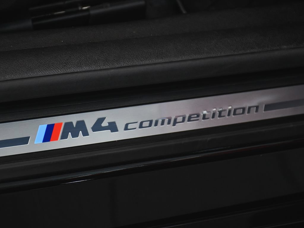 Used 2022 BMW M4 xDrive Competition w/ M Carbon Exterior Package AWD/4WD image 12