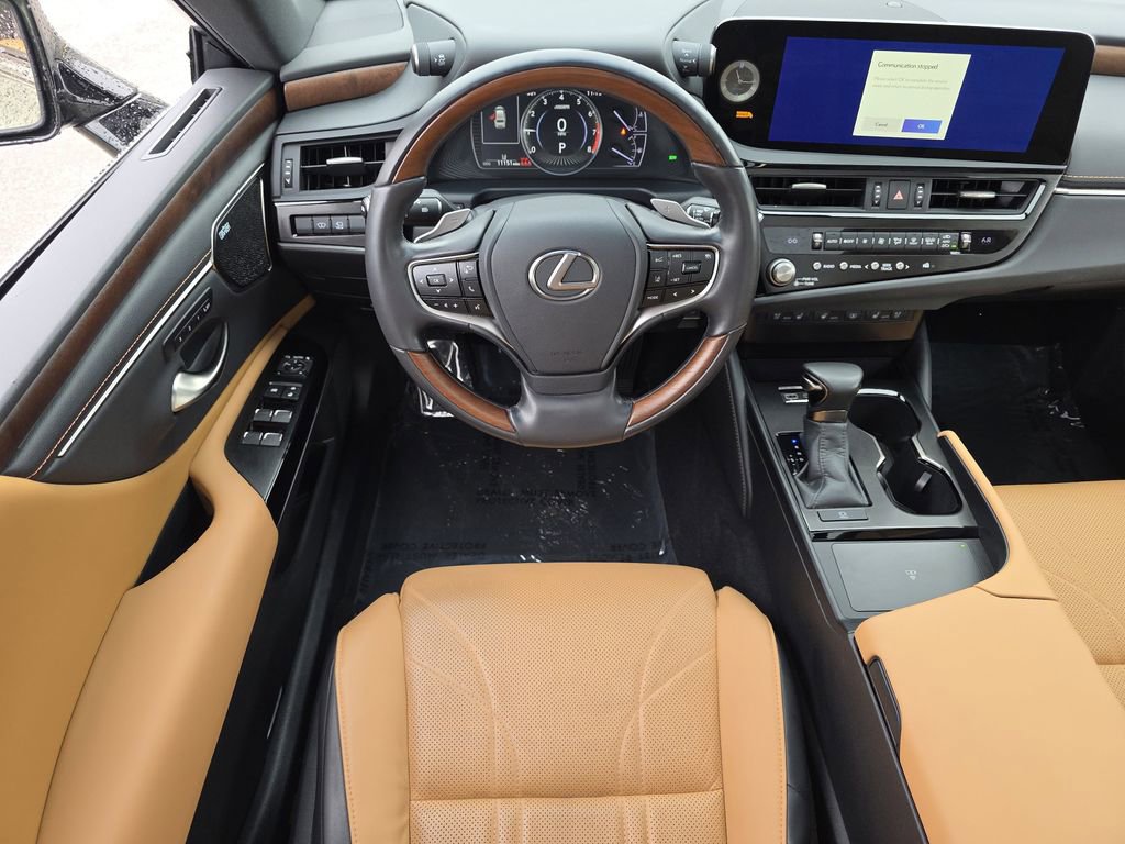 Used 2024 Lexus ES 350 Luxury w/ Accessory Package (Z2) image 2