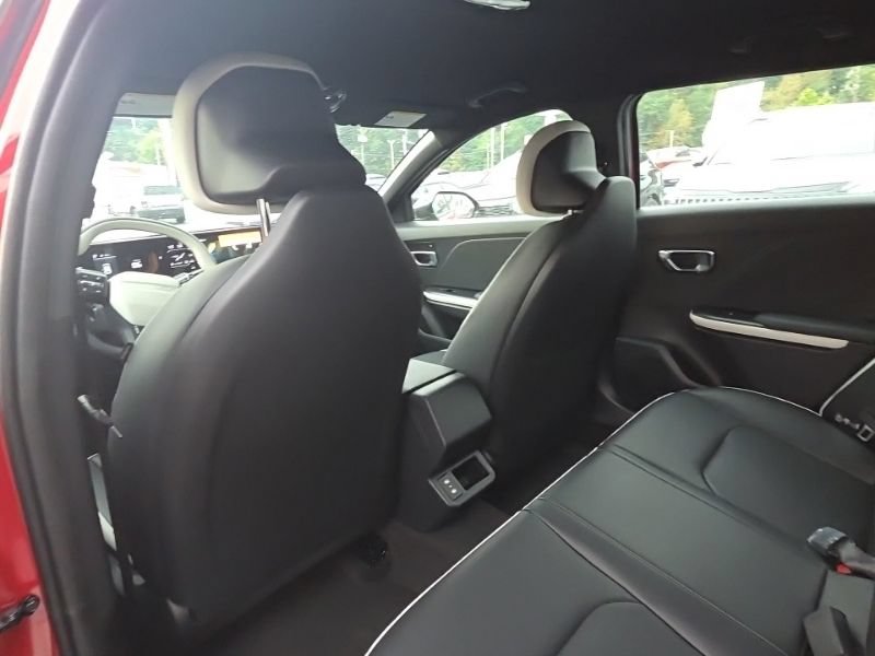New 2026 Kia K4 GT-Line FWD image 19