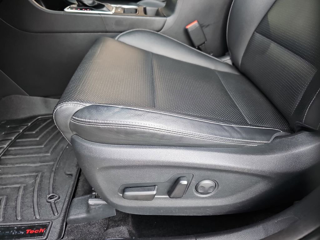 Used 2020 Kia Sportage EX FWD image 17