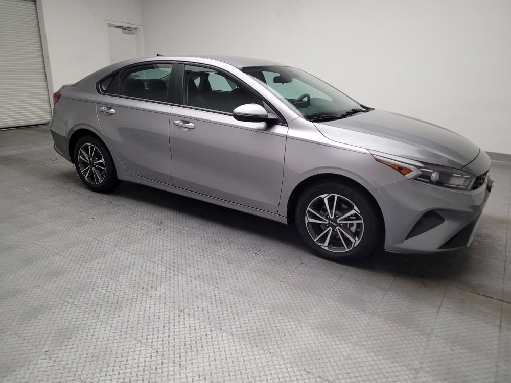 Used 2023 Kia Forte LXS w/ LXS Technology Package FWD image 11