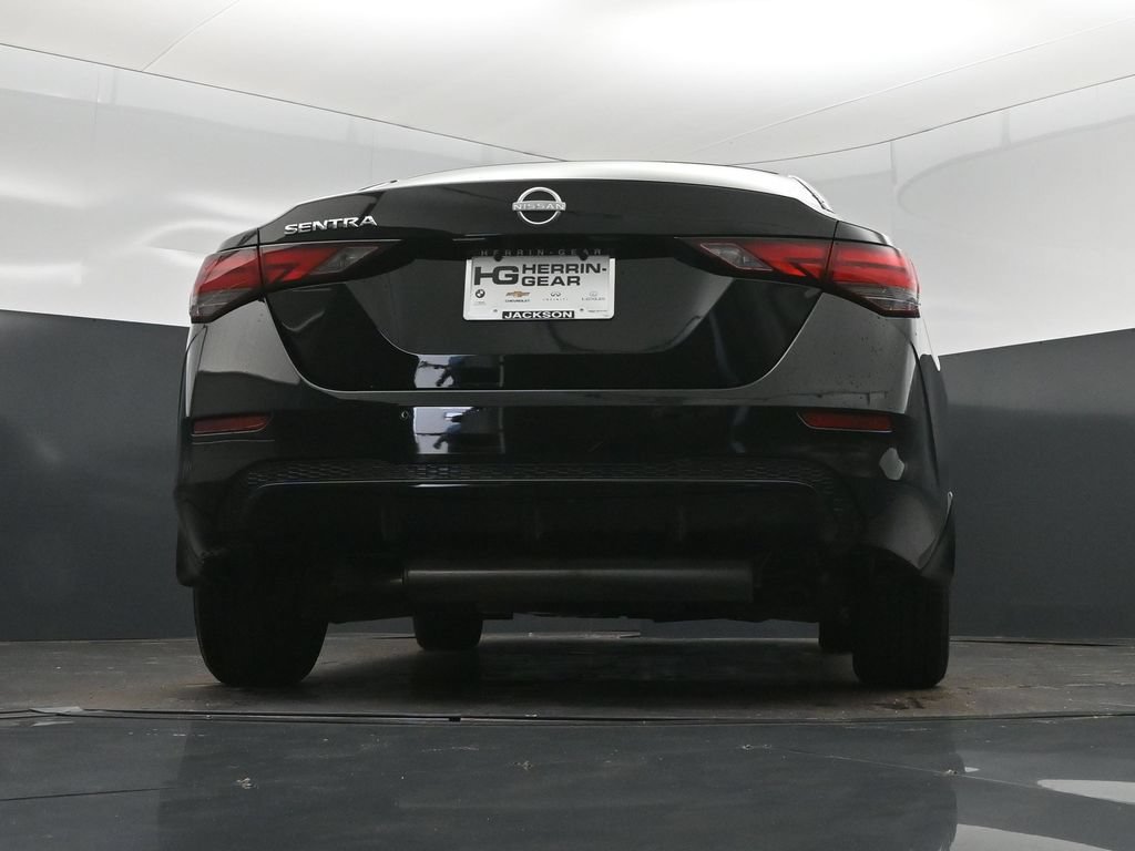 Used 2025 Nissan Sentra S FWD image 41
