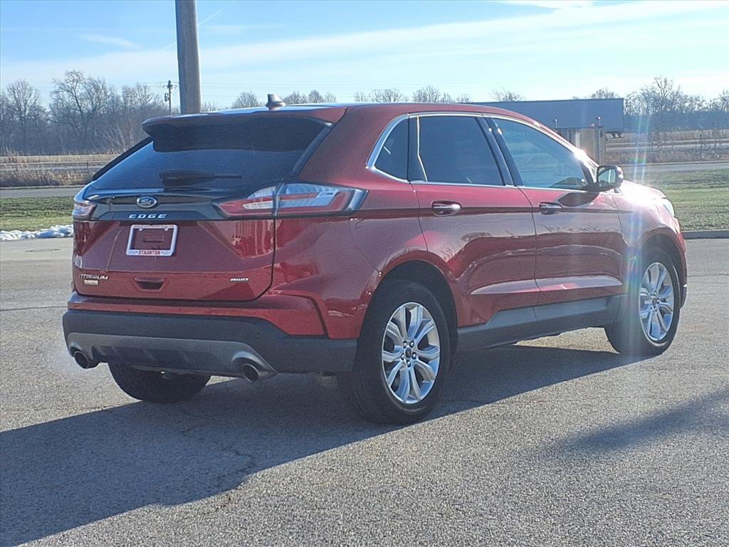 Used 2024 Ford Edge Titanium video 2