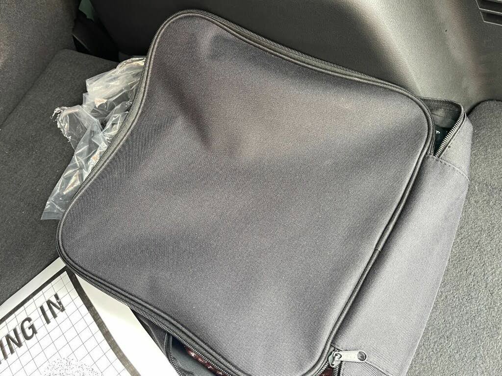 Used 2023 VinFast VF 8 Plus image 90