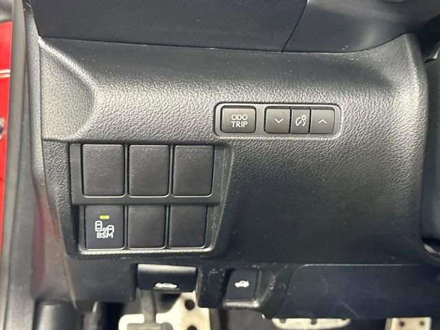 Used 2015 Lexus RC 350 AWD w/ Navigation System Package image 19