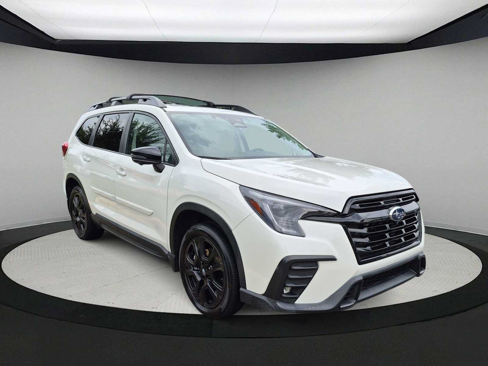 Used 2023 Subaru Ascent Onyx Edition Limited AWD/4WD image 2