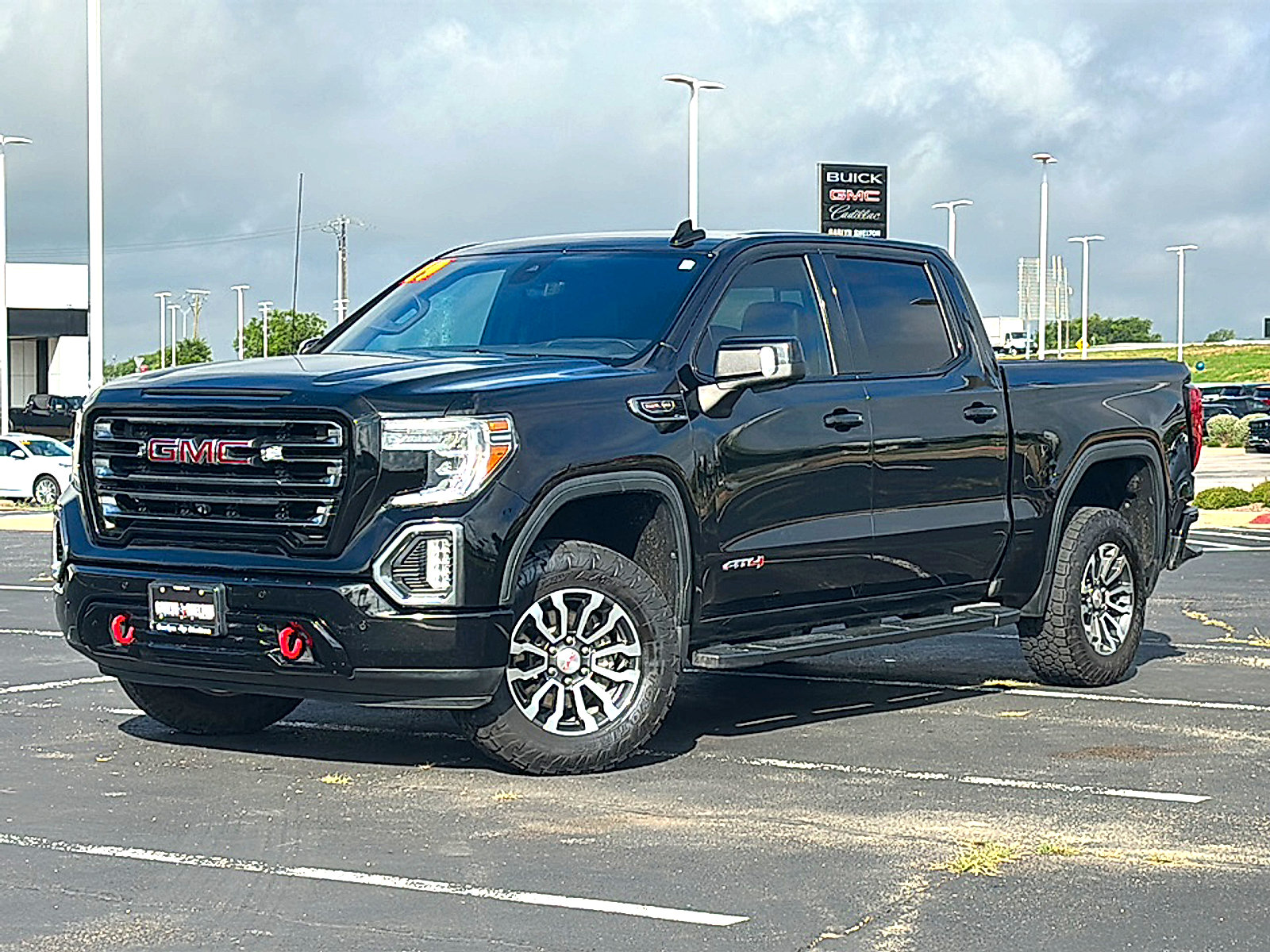 Used 2019 GMC Sierra 1500 AT4 w/ AT4 Premium Package AWD/4WD image 2
