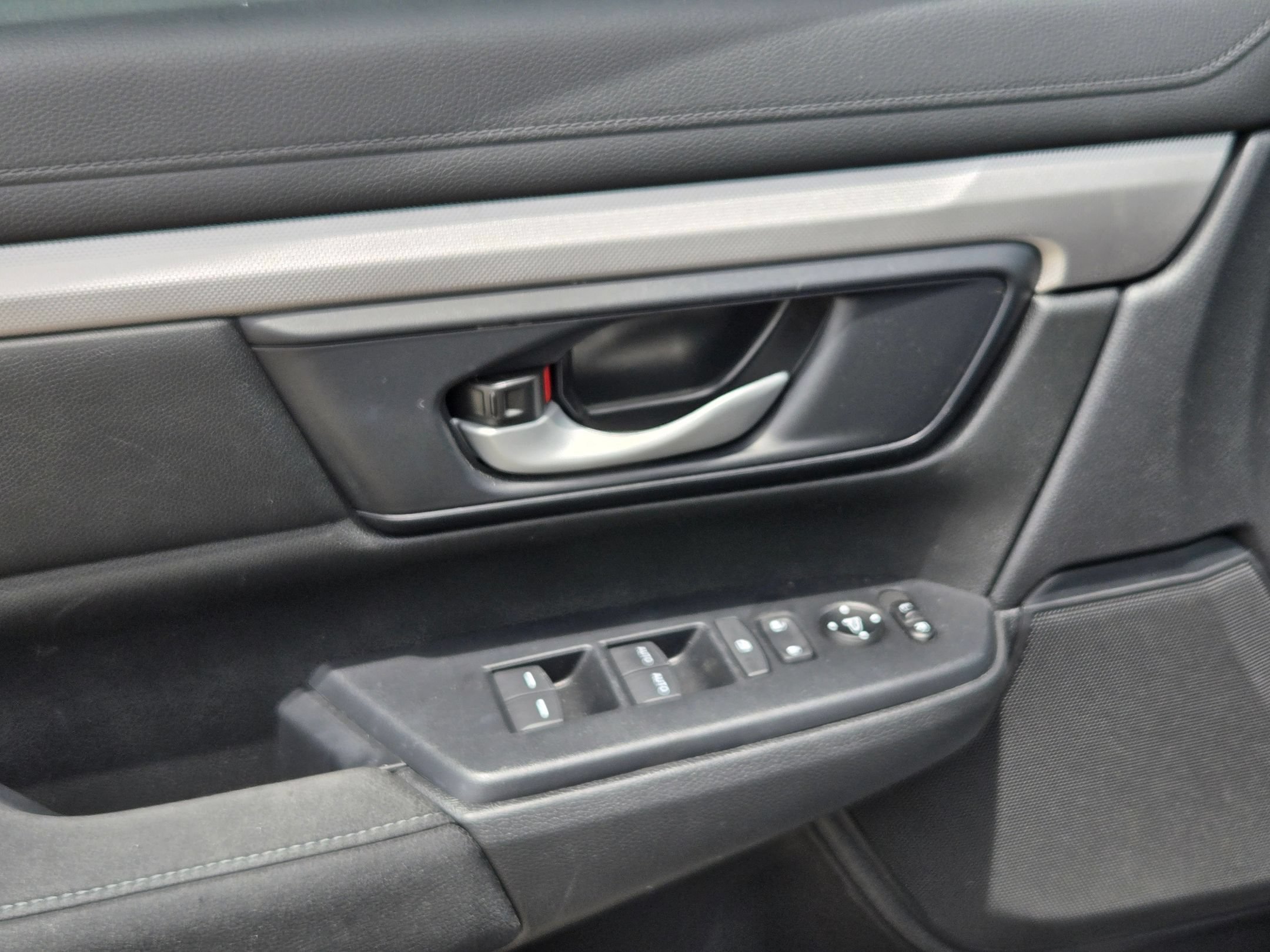 Used 2021 Honda CR-V Special Edition image 11