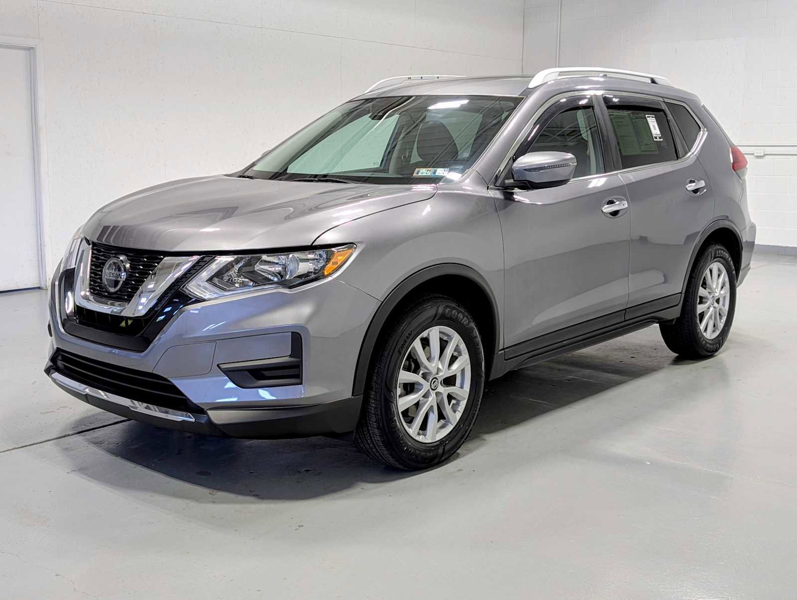 Used 2020 Nissan Rogue SV