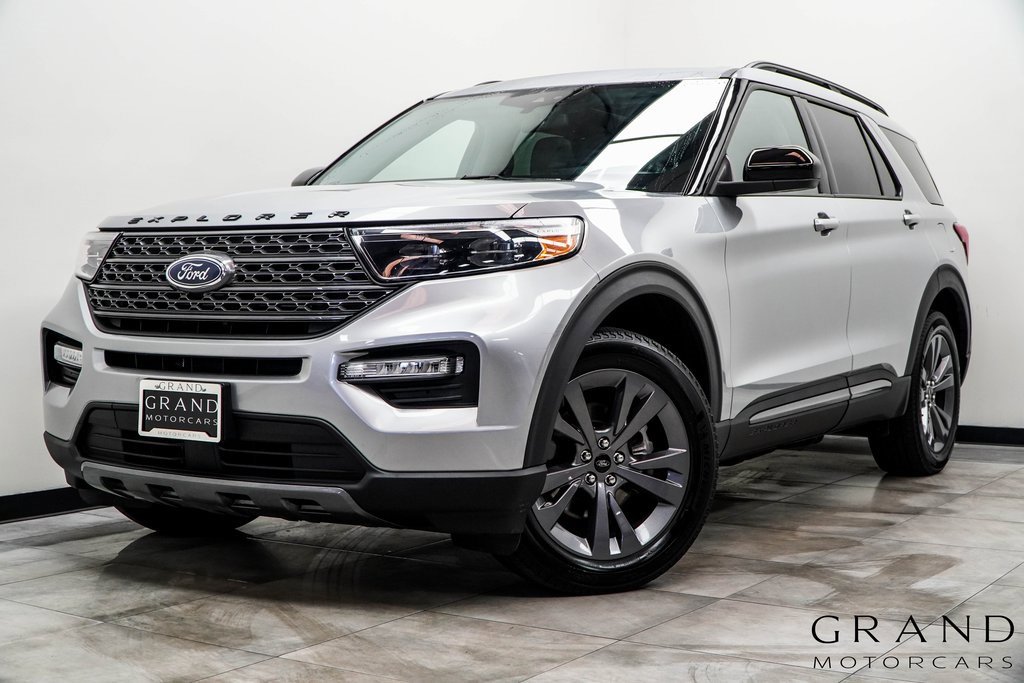 Used 2022 Ford Explorer XLT w/ Equipment Group 202A