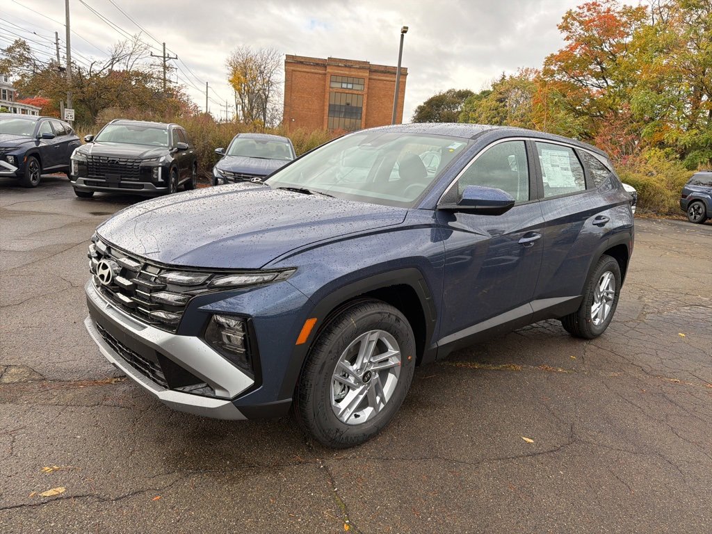 New 2026 Hyundai Tucson SE image 3