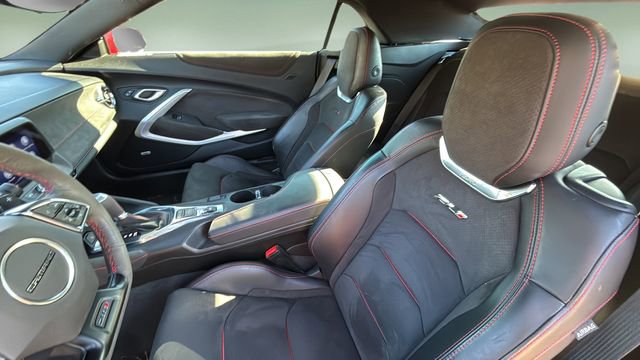 Used 2023 Chevrolet Camaro ZL1 RWD image 14