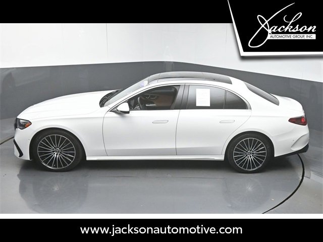 Used 2025 Mercedes-Benz E 350 Sedan image 46