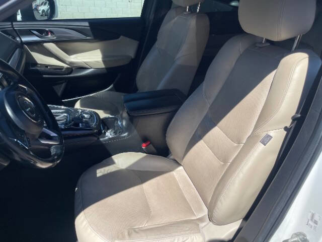 Used 2017 MAZDA CX-9 Grand Touring image 11