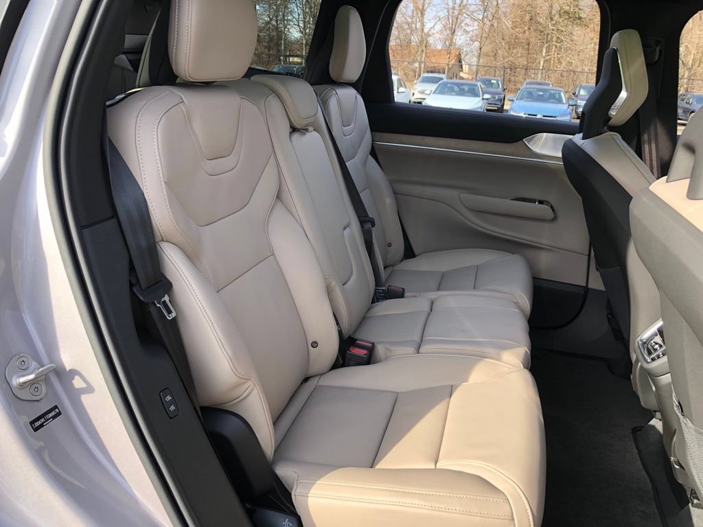 New 2026 Volvo EX90 Ultra AWD/4WD image 28