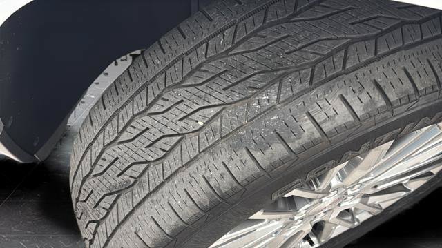 Used 2024 GMC Acadia Denali AWD/4WD image 38