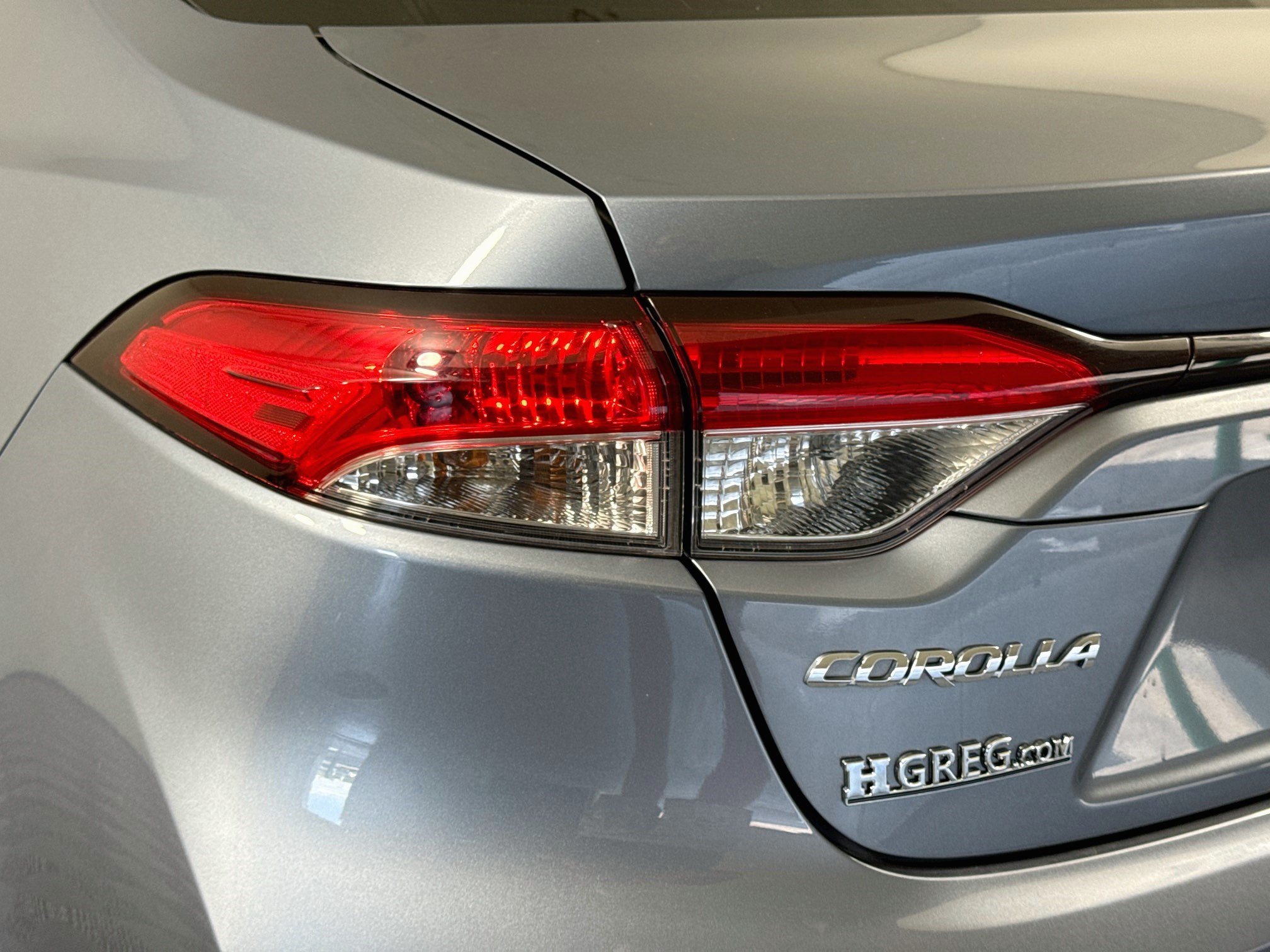 Used 2021 Toyota Corolla LE FWD image 35