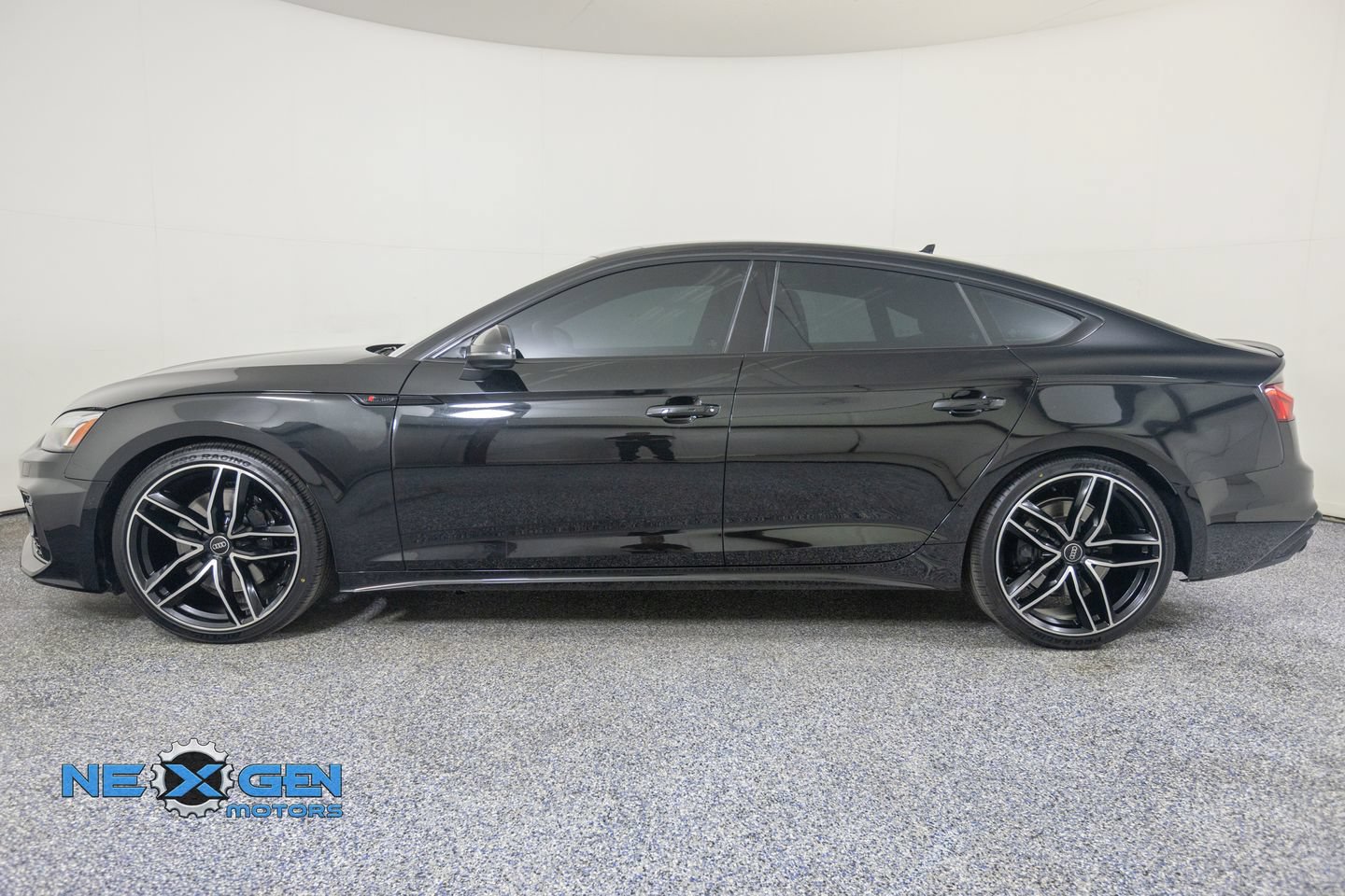 Used 2025 Audi S5 Premium Plus w/ Premium Plus Package AWD/4WD image 5