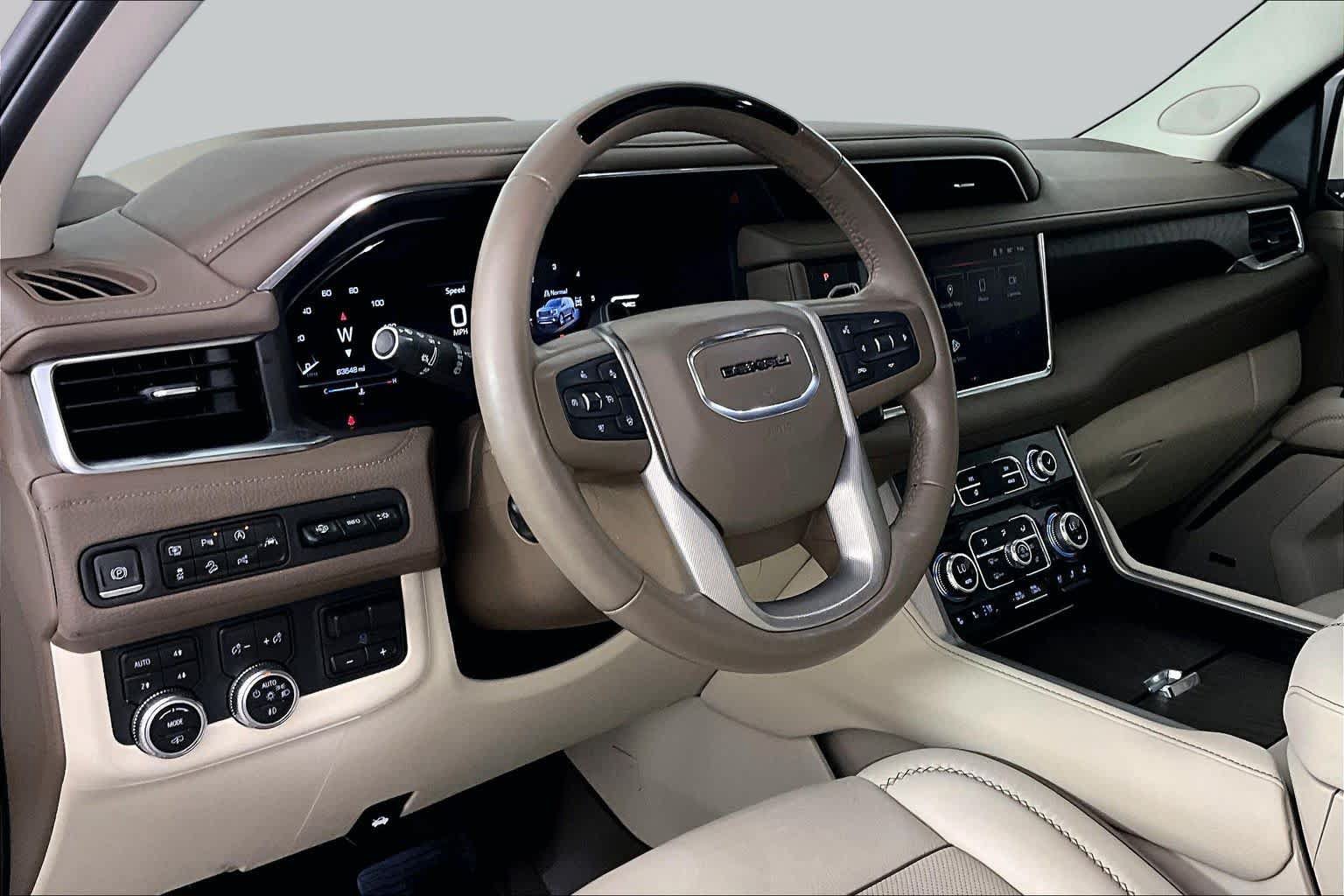 Used 2023 GMC Yukon Denali w/ Denali Reserve Package AWD/4WD image 17