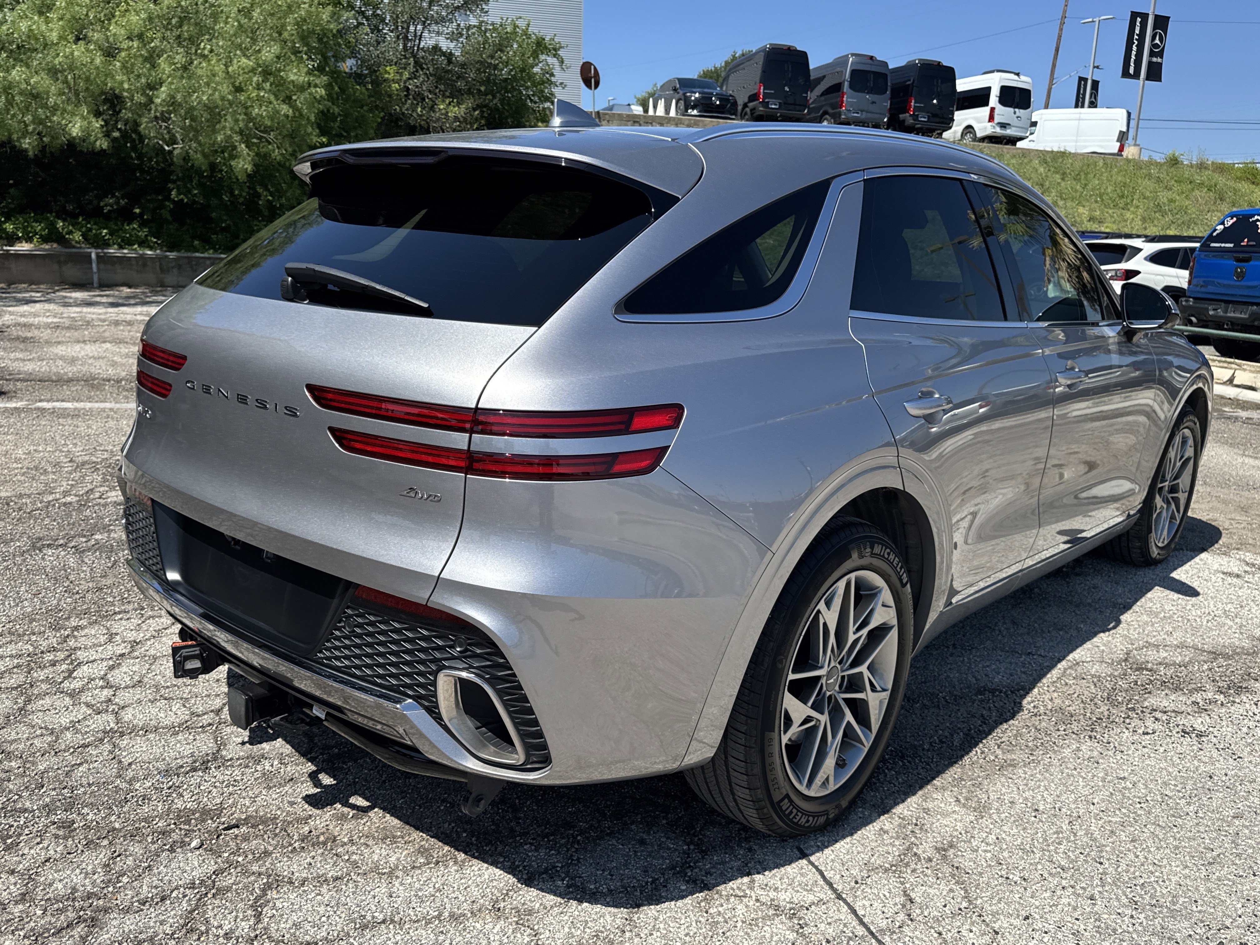 Used 2024 Genesis GV70 2.5T w/ Advanced Package AWD/4WD image 5