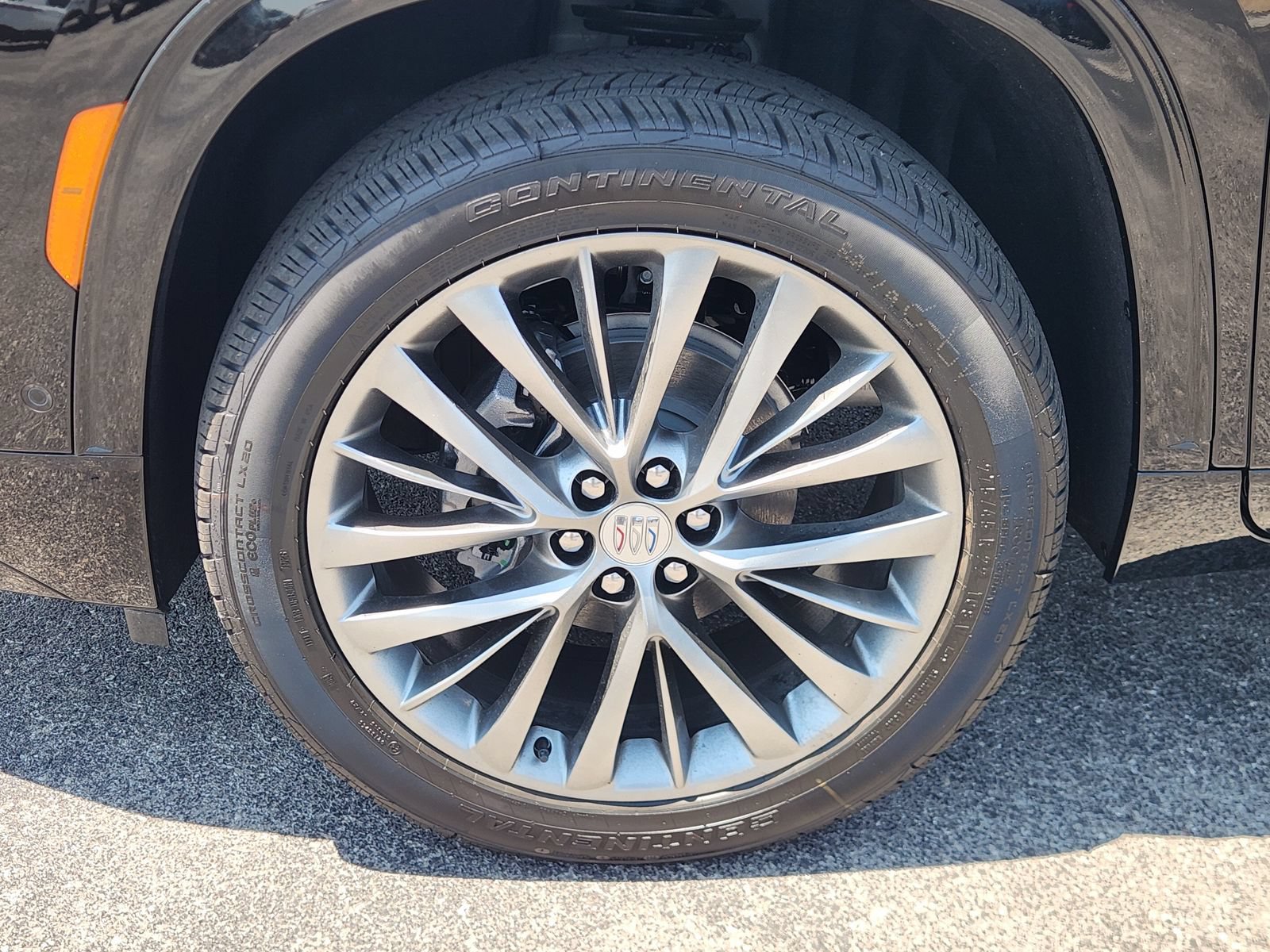 New 2026 Buick Enclave Avenir w/ Super Cruise Package FWD image 14