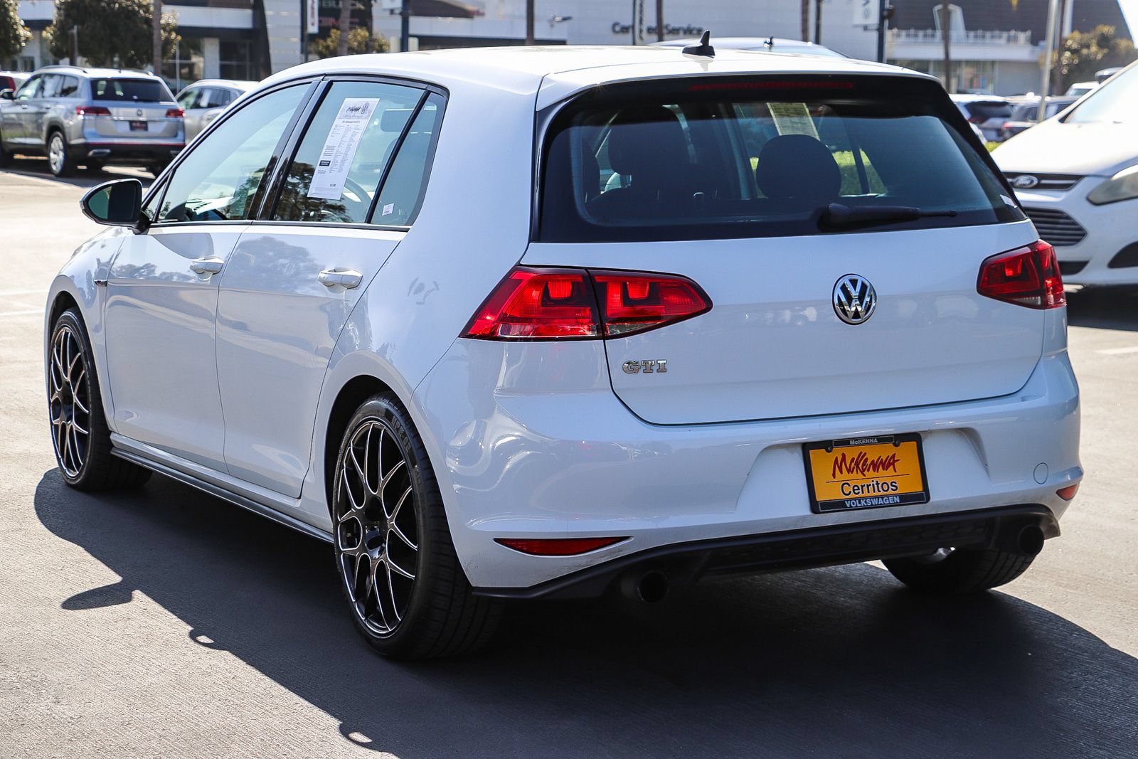 Used 2016 Volkswagen GTI S FWD image 8