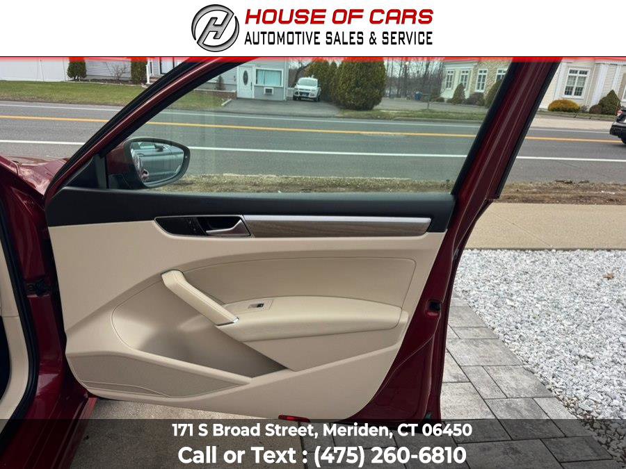 Used 2017 Volkswagen Passat 1.8T SE image 23